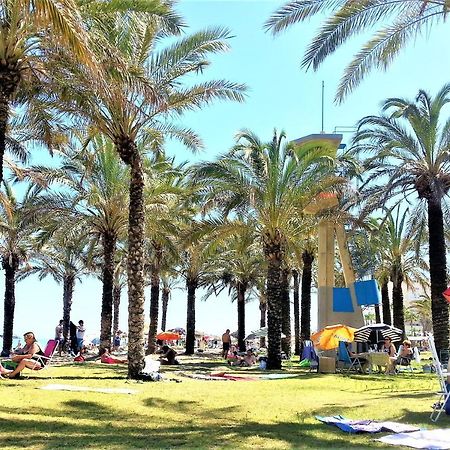 La Carihuela - Apartamento De 3 Dormitorios -A 300Mtrs De La Playa Torremolinos Kültér fotó