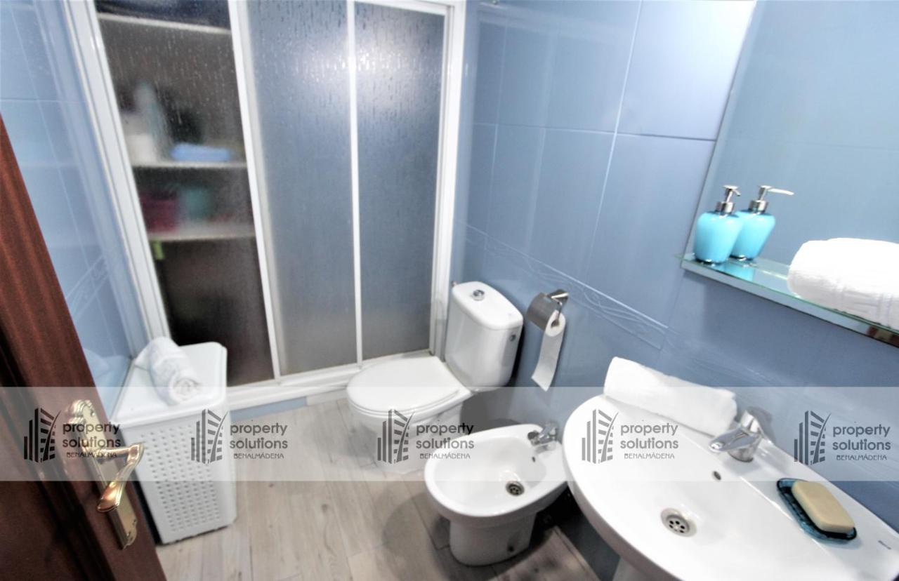 La Carihuela - Apartamento De 3 Dormitorios -A 300Mtrs De La Playa Torremolinos Kültér fotó